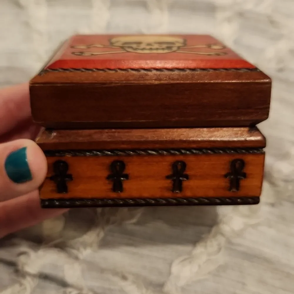 Skull and cross bones wooden trinket box!